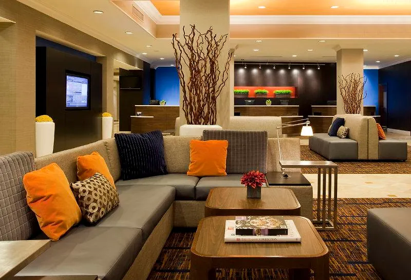 ***  Courtyard By Marriott Toronto Downtown Otel Kanada